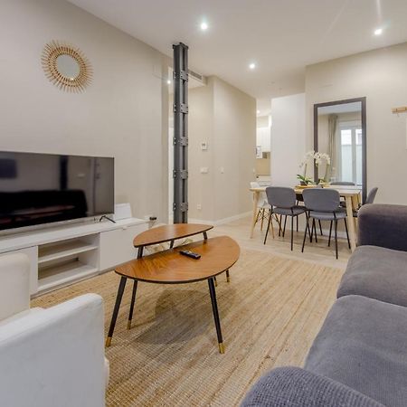 Acogedor Apt 3 Habitaciones Y Terraza En El Centro 马德里 外观 照片