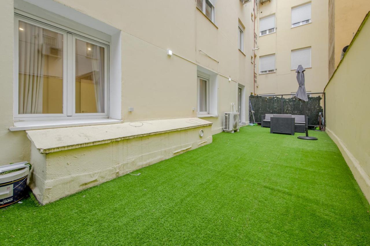 Acogedor Apt 3 Habitaciones Y Terraza En El Centro 马德里 外观 照片