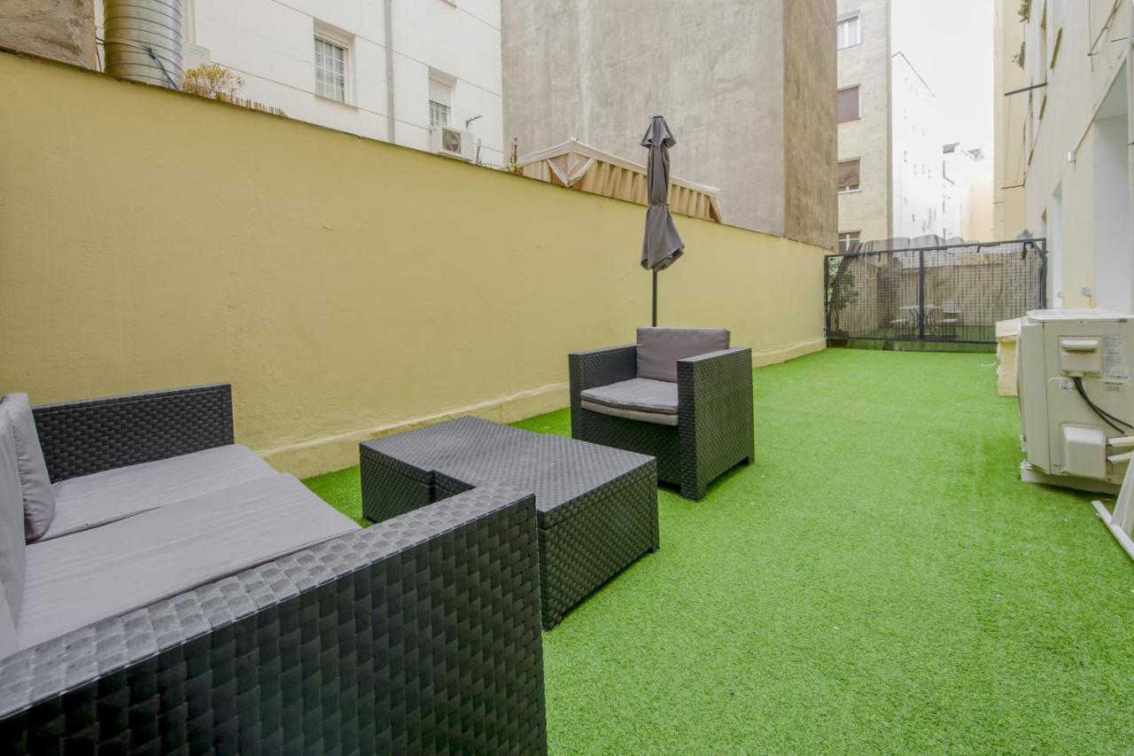 Acogedor Apt 3 Habitaciones Y Terraza En El Centro 马德里 外观 照片
